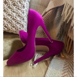 Forever 21 Magenta Suede Pumps